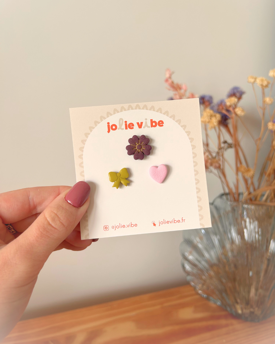 Pin's - Trio fleur, nœud et cœur