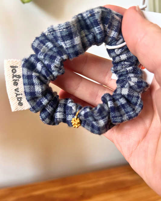 Scrunchy charm - carreaux flanelle