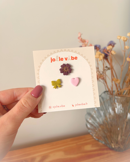 Pin's - Trio fleur, nœud et cœur
