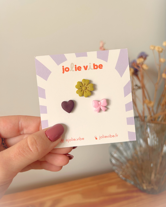 Pin's - Trio fleur, nœud et cœur
